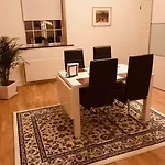 I I 2 Plan, Ved S-tog Og Busser Apartamento