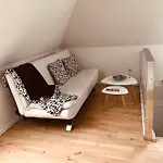I I 2 Plan, Ved S-tog Og Busser Apartamento