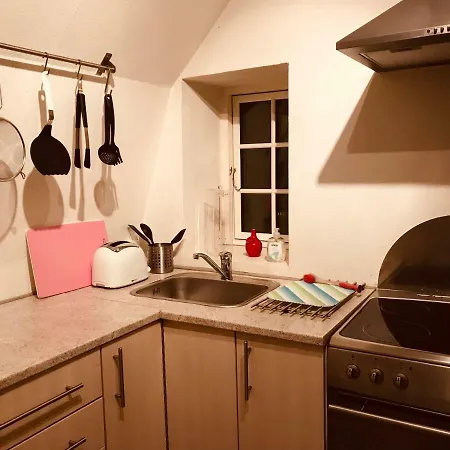 I I 2 Plan, Ved S-tog Og Busser Appartement Gentofte