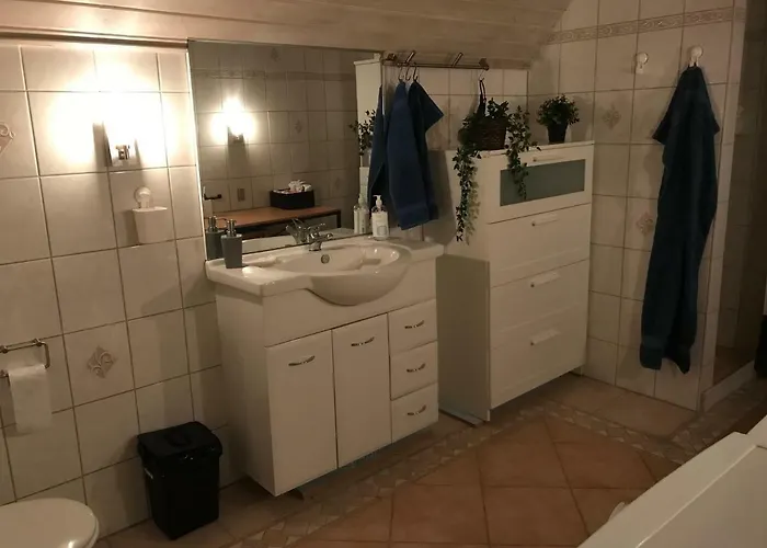 Lägenhet I I 2 Plan, Ved S-tog Og Busser Gentofte